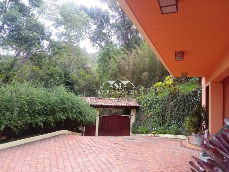 Casa à venda com 4 quartos, 280m² - Foto 19