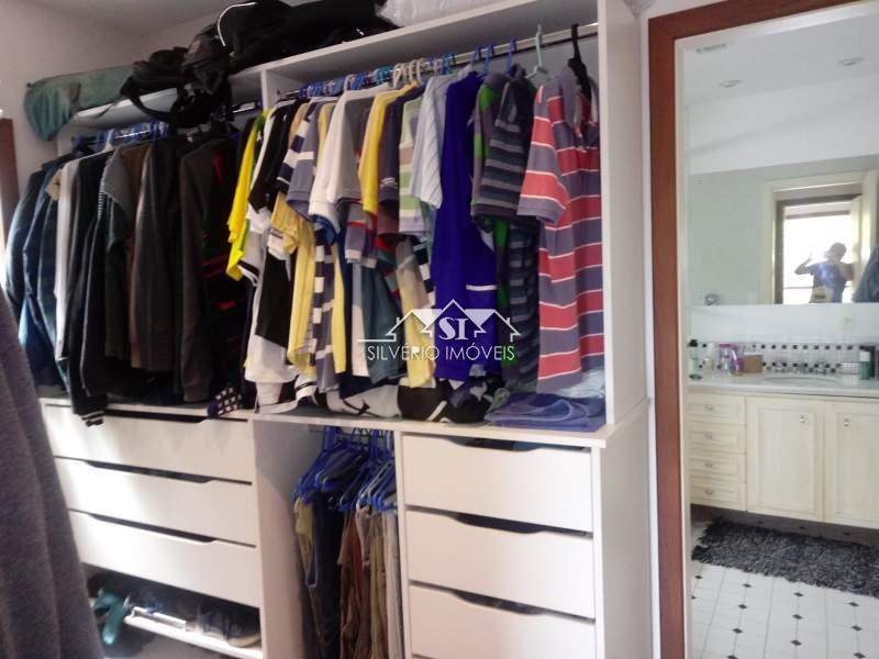 Casa à venda com 4 quartos, 280m² - Foto 48