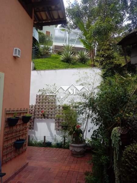 Casa à venda com 4 quartos, 280m² - Foto 20