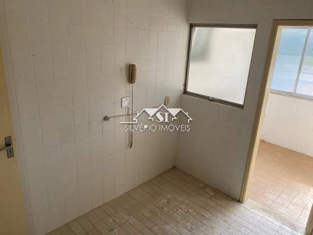 Apartamento à venda com 3 quartos, 110m² - Foto 4