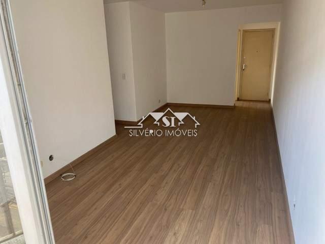 Apartamento à venda com 3 quartos, 110m² - Foto 14