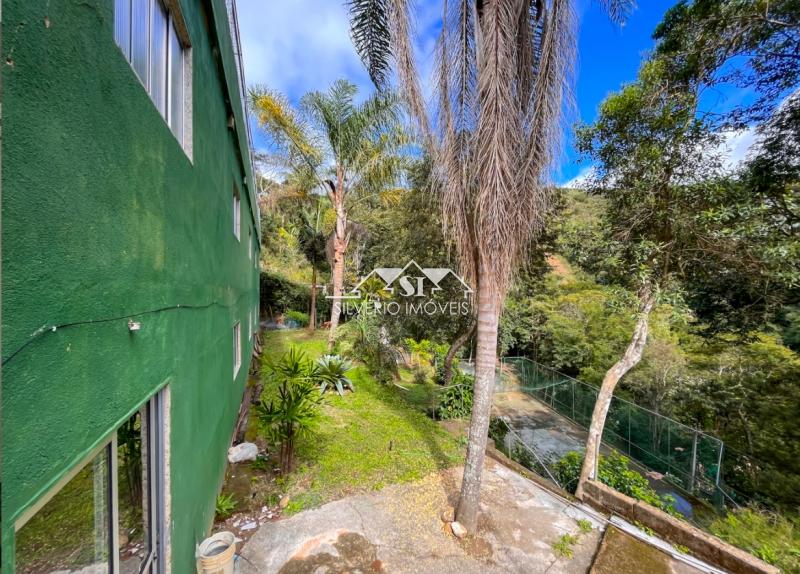 Casa à venda e aluguel com 3 quartos, 800m² - Foto 5