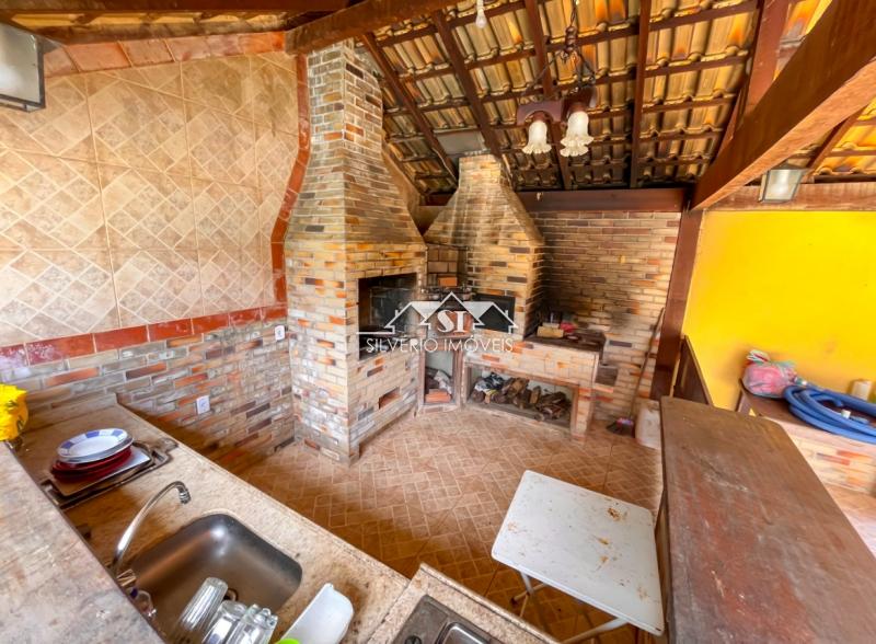 Casa à venda e aluguel com 3 quartos, 800m² - Foto 8