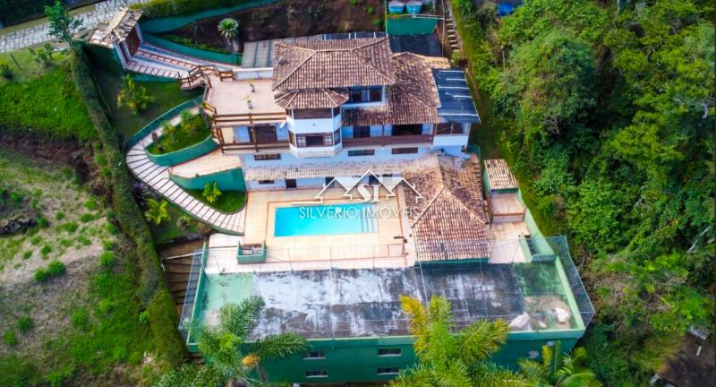 Casa em Itaipava - Petrópolis/RJ  - 3 Quartos