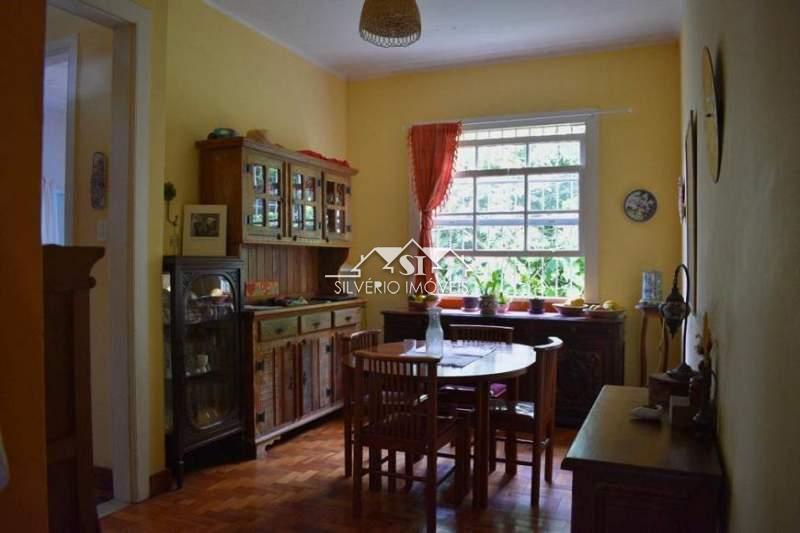 Casa à venda com 3 quartos, 140m² - Foto 12