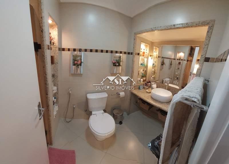 Apartamento à venda com 3 quartos, 128m² - Foto 13