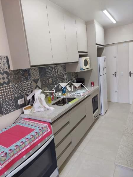 Apartamento à venda com 3 quartos, 128m² - Foto 35