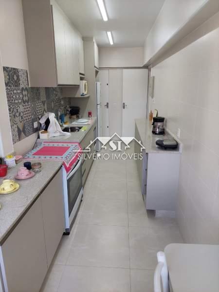Apartamento à venda com 3 quartos, 128m² - Foto 36