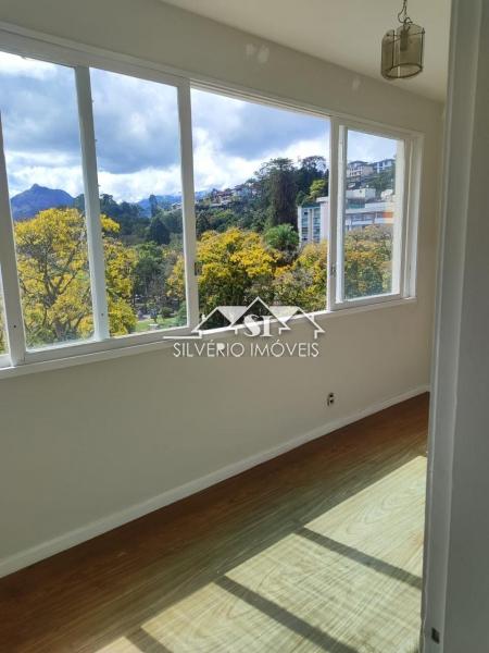 Apartamento para Alugar  à venda em Centro, Petrópolis - RJ - Foto 2