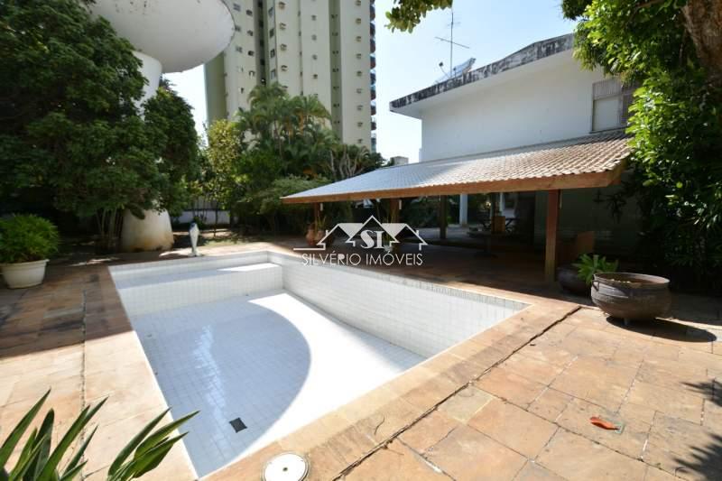 Casa à venda com 4 quartos, 3500m² - Foto 6