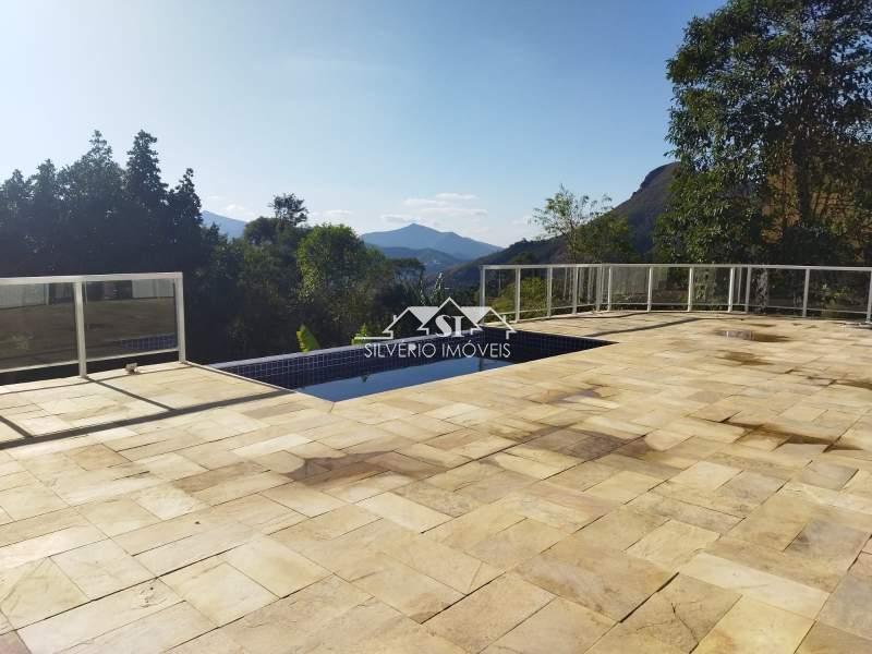 Casa à venda com 5 quartos, 315m² - Foto 26