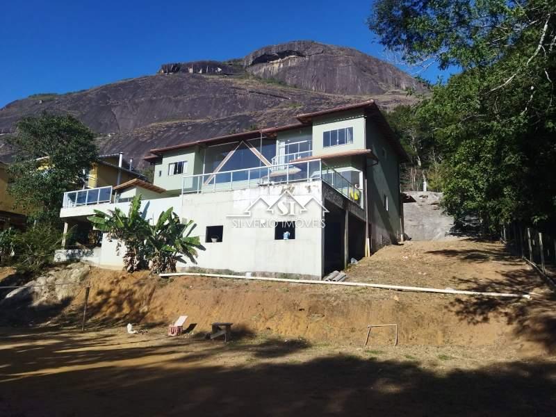 Casa à venda com 5 quartos, 315m² - Foto 8