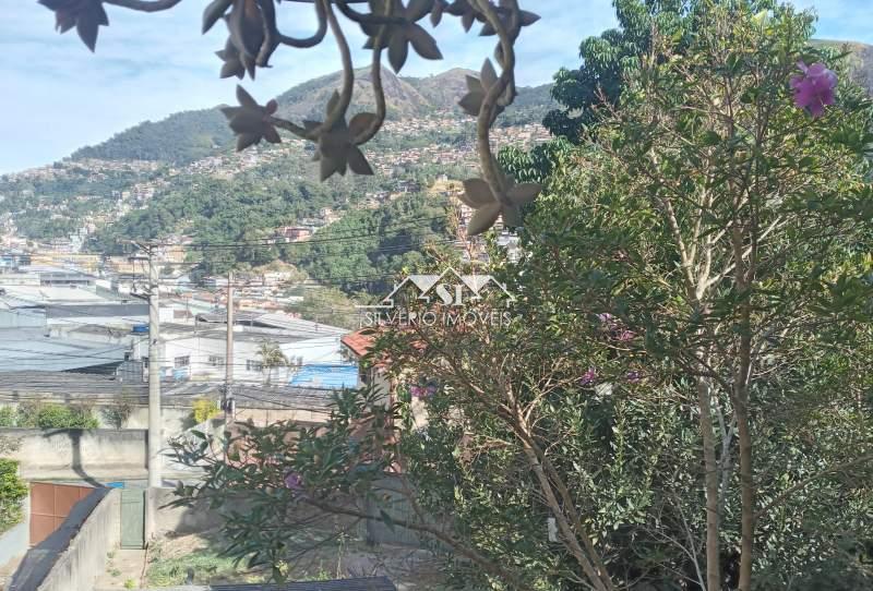 Casa em Itamarati - Petrópolis/RJ  - 4 Quartos