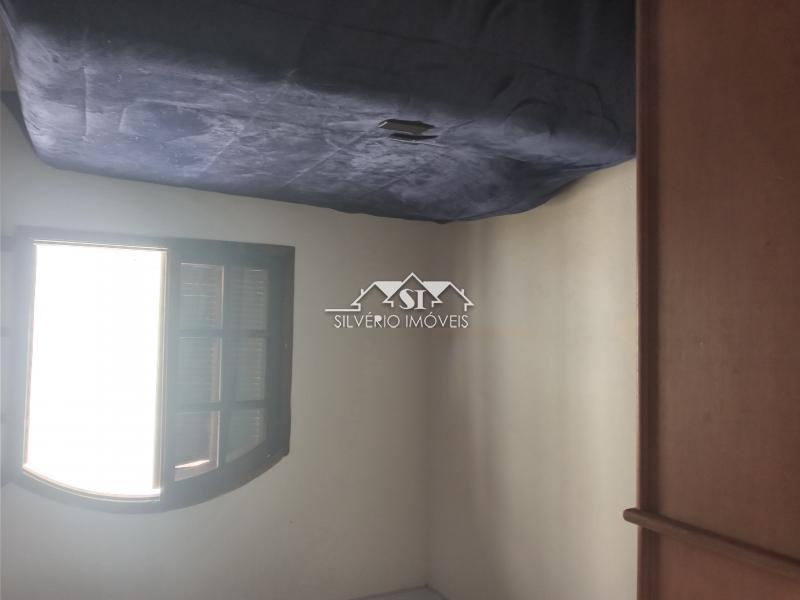 Casa à venda com 4 quartos, 100m² - Foto 7