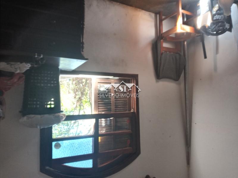 Casa à venda com 4 quartos, 100m² - Foto 12