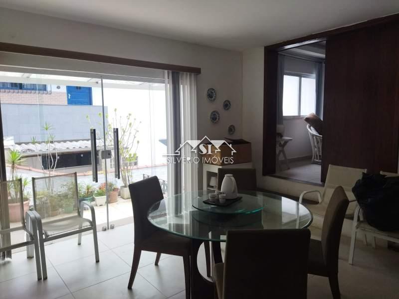 Casa à venda com 3 quartos, 240m² - Foto 28