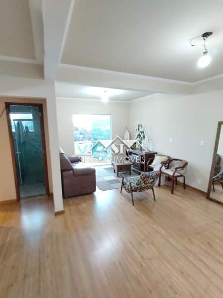 Casa à venda com 3 quartos, 160m² - Foto 8