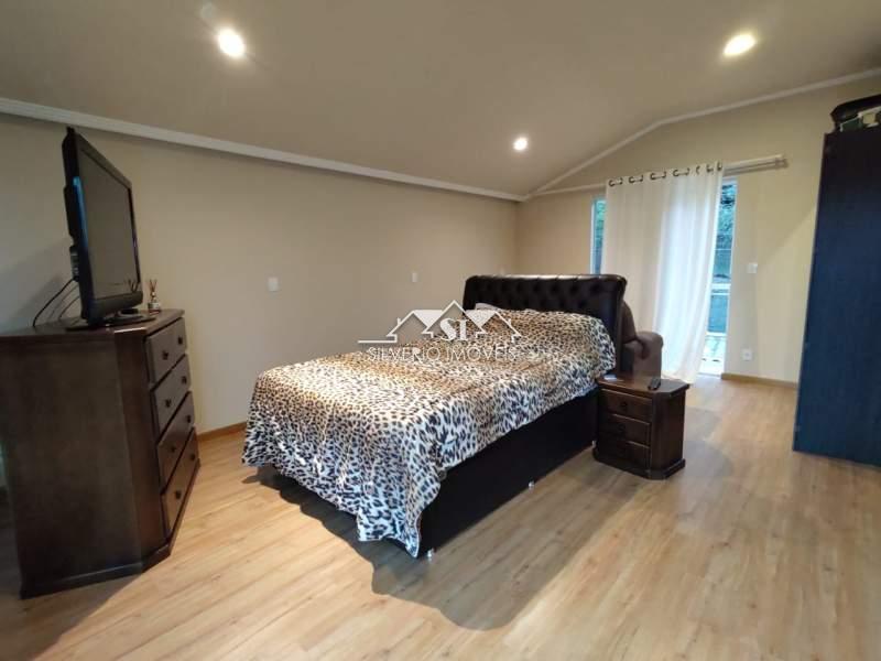 Casa à venda com 3 quartos, 160m² - Foto 15