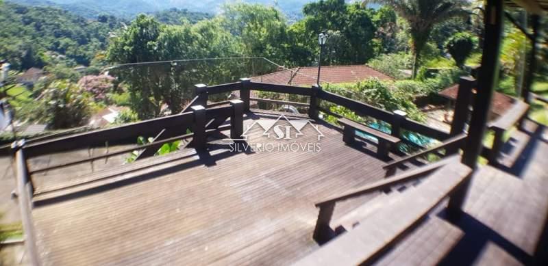 Casa à venda com 5 quartos, 300m² - Foto 20