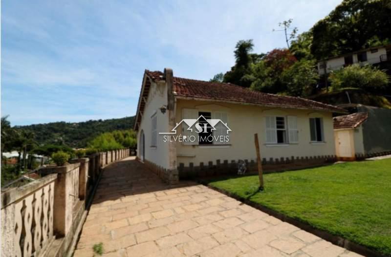 Casa à venda com 3 quartos, 500m² - Foto 5