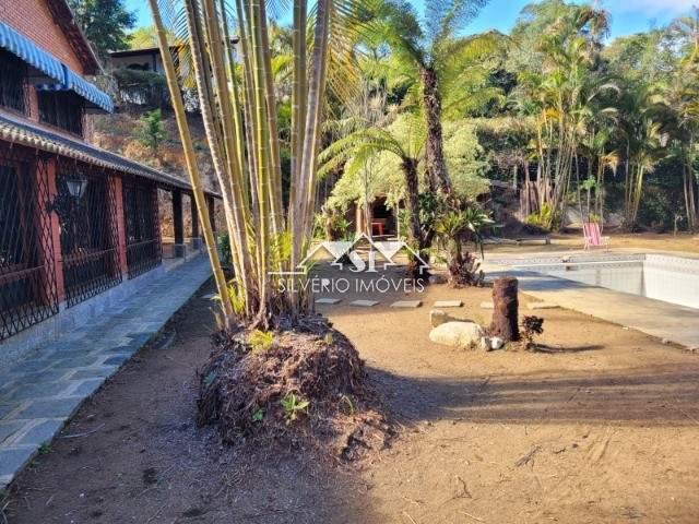 Casa em Albuquerque - Teresópolis/RJ  - 4 Quartos