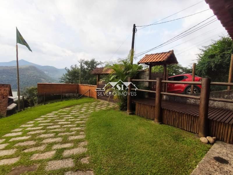 Casa à venda com 3 quartos, 119m² - Foto 11