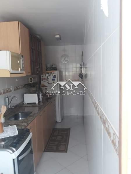 Casa à venda com 3 quartos, 65m² - Foto 8
