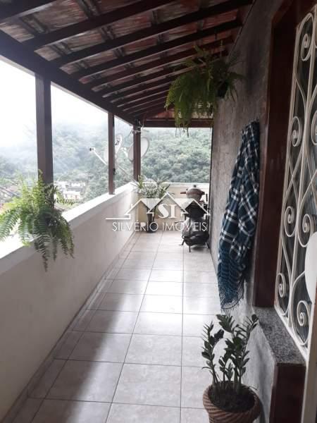 Casa à venda com 3 quartos, 65m² - Foto 11