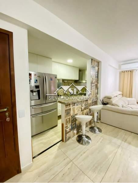 Apartamento à venda com 3 quartos, 90m² - Foto 17