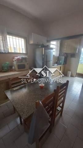 Casa à venda com 3 quartos, 120m² - Foto 8
