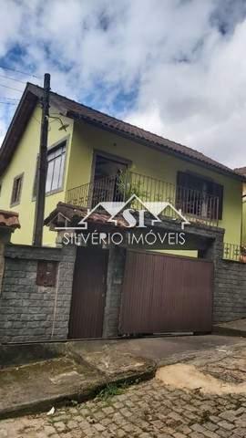Casa em Retiro - Petrópolis/RJ  - 3 Quartos