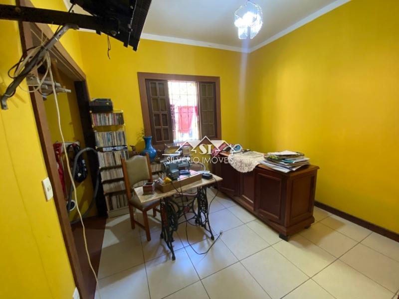 Casa à venda com 4 quartos, 350m² - Foto 20