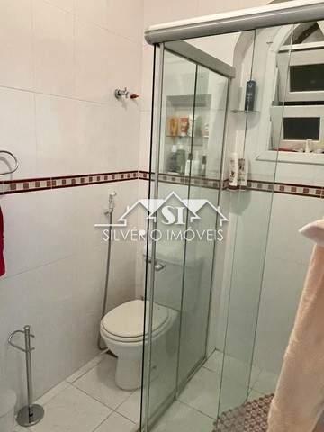 Casa à venda com 5 quartos, 320m² - Foto 16