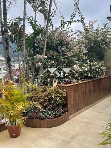 Casa à venda com 5 quartos, 320m² - Foto 3