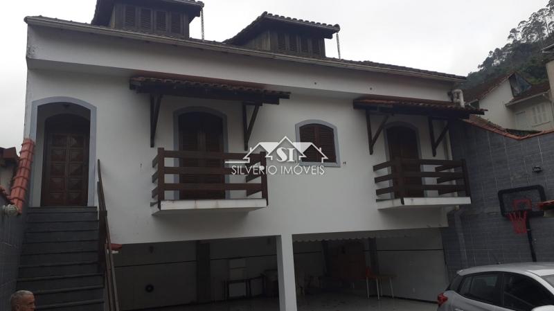 Casa à venda com 7 quartos, 310m² - Foto 5