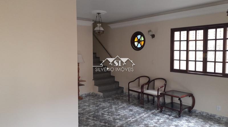 Casa à venda com 7 quartos, 310m² - Foto 21