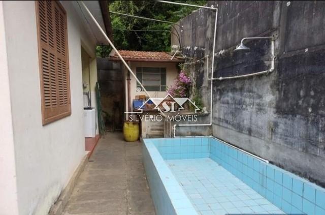 Casa à venda com 4 quartos, 250m² - Foto 3