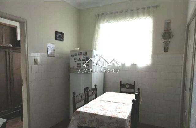 Casa à venda com 4 quartos, 250m² - Foto 9