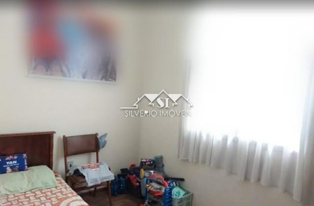 Casa à venda com 4 quartos, 250m² - Foto 14
