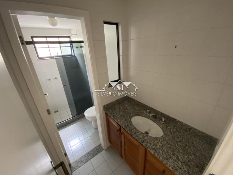 Apartamento à venda com 3 quartos, 139m² - Foto 9