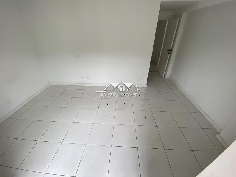 Apartamento à venda com 3 quartos, 139m² - Foto 13