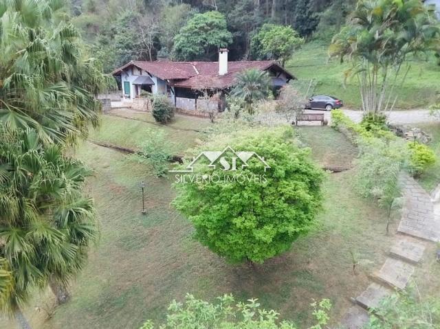 Casa em Araras - Petrópolis/RJ  - 10 Quartos
