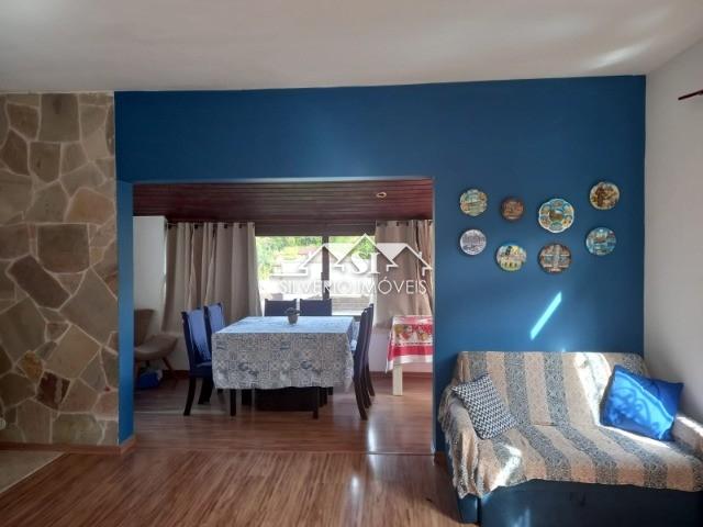 Casa à venda com 4 quartos, 215m² - Foto 5