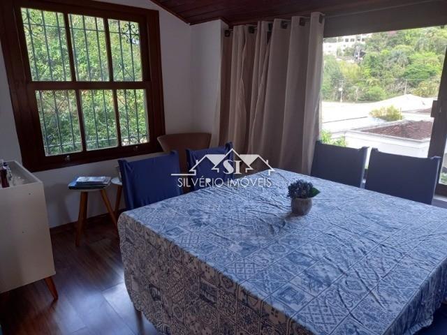 Casa à venda com 4 quartos, 215m² - Foto 12