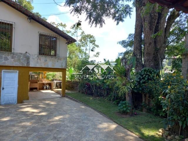 Casa à venda com 4 quartos, 215m² - Foto 3