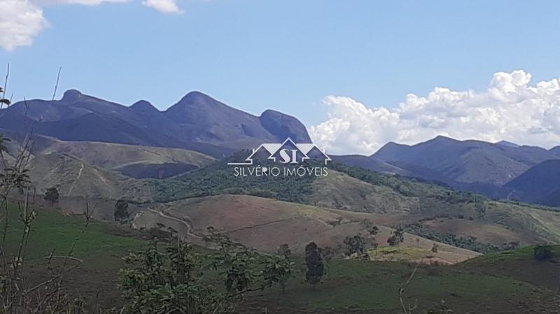 Terreno à venda, 1000m² - Foto 1