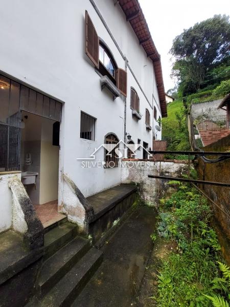 Casa em Castelânea - Petrópolis/RJ  - 3 Quartos