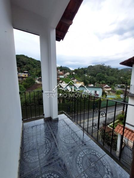 Casa em Castelânea - Petrópolis/RJ  - 3 Quartos