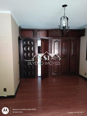 Casa à venda e aluguel com 4 quartos, 362m² - Foto 8