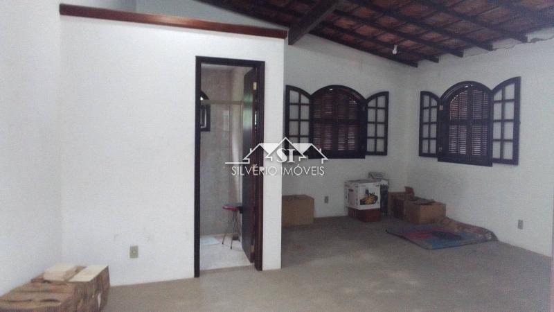 Casa à venda com 3 quartos, 150m² - Foto 10